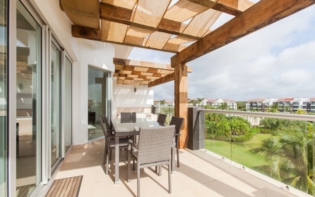 MareAzul Apartment 631 by Realty Group