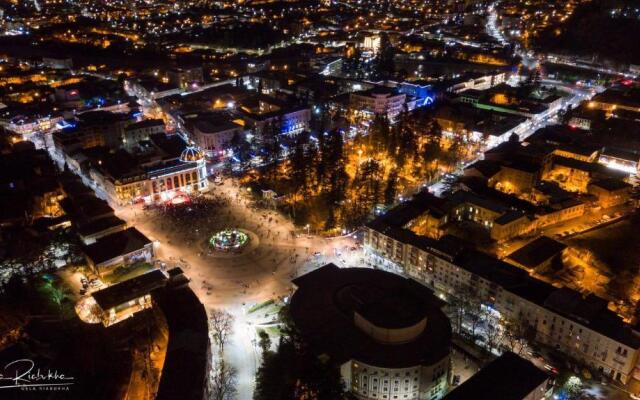 Apartment on Rustaveli Avenue