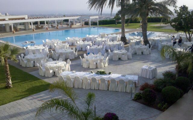 Royal Blue Paphos Hotel & Spa