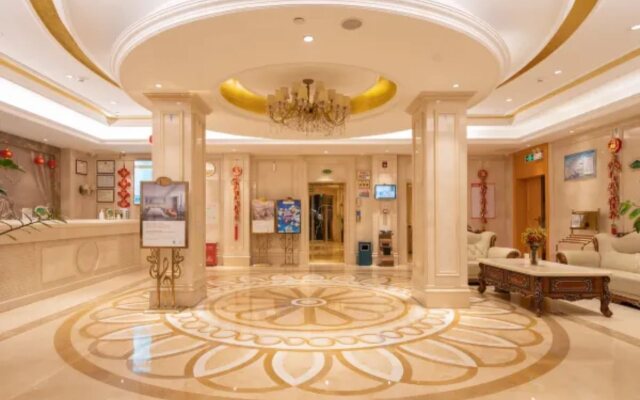 Vienna Hotel (Bolo West Bus Station)