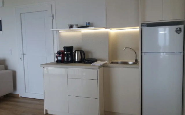 Stavento beach front suites
