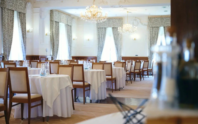 BRISTOL Hotel Opatija