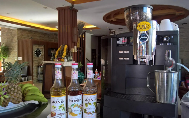 Pipikuku Hotel & Restaurant