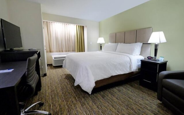 Days Inn and Suites Plano Medical Center Dallas
