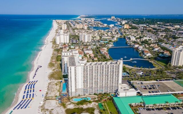 Pelican Beach 2009 1 Bedroom Condo