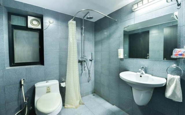 OYO Rooms Ballygunge Maddox Square