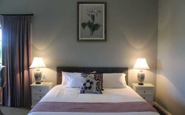 Camden Valley Inn