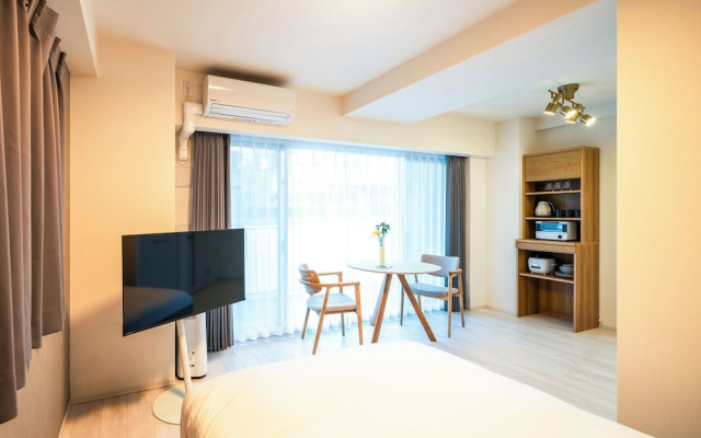 Section L Residence Moto-Azabu
