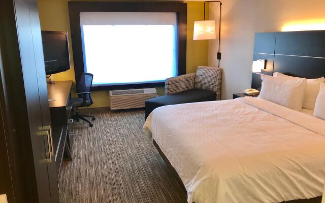 Holiday Inn Express Hotel & Suites Tracy by IHG