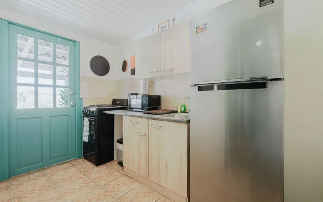 Mangel Halto Aruba one Minute Walk to Beach Apt1