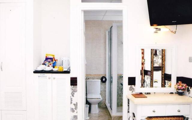 Hoang Thanh Thuy 2 Hotel