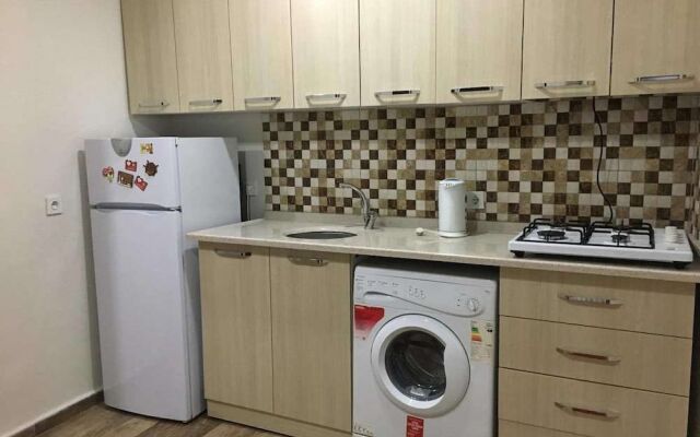 Emir Apart Günlük Kiralik Daire