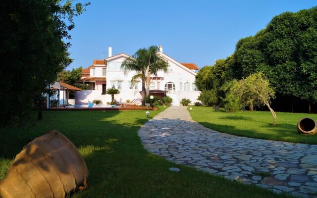 Q Suites Preveza