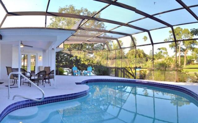 Bradenton Lakefront Home 1903