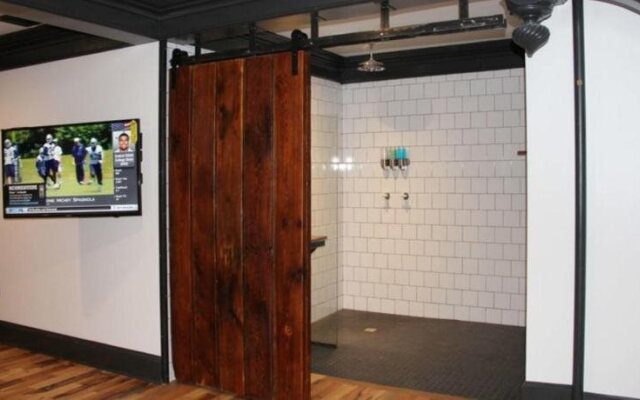 City Hall Grand Hotel