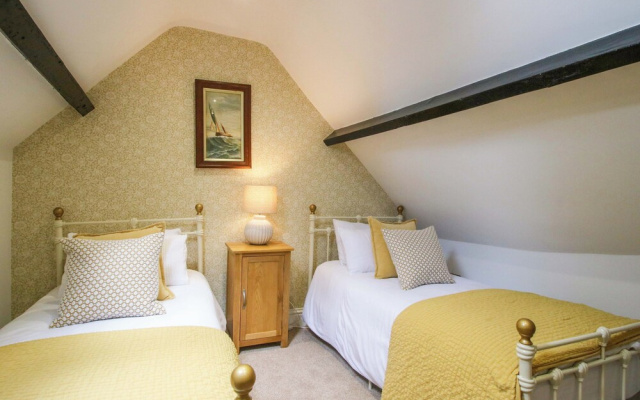 Raven Lane Retreat