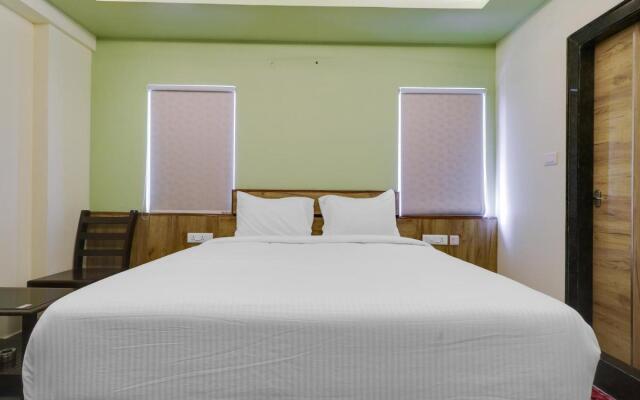 Townhouse OAK Hotel SVA