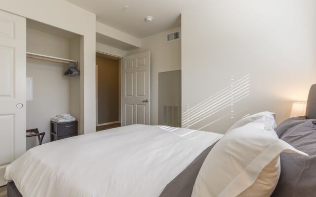 Domicile Suites at Elliott Bayview