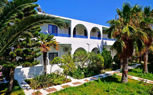 Nitsa Apartments
