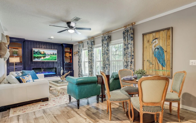 Riverfront Oasis: Fish, Grill & Chill in Stuart!