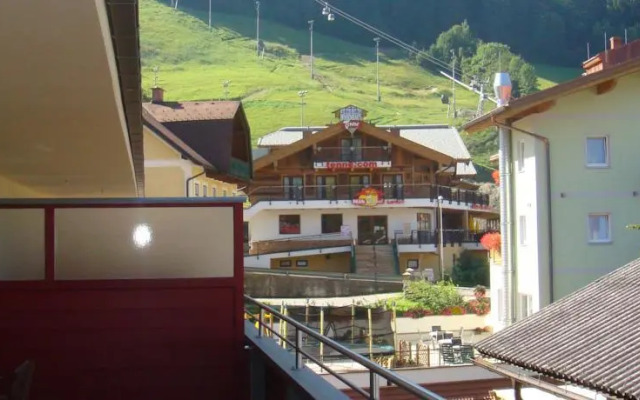 Ski-In/Ski-Out Appartements Augasse