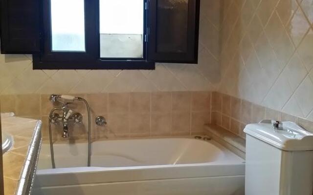 Guest House Triskèles