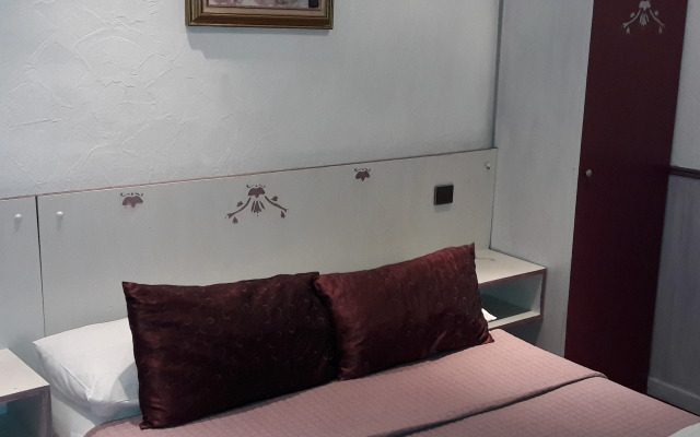 Hotel Mignon