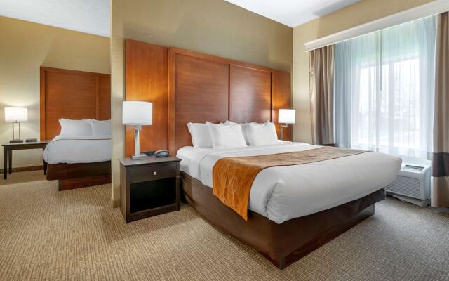 Comfort Suites