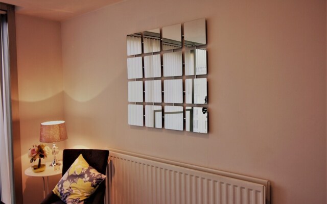 Solace Apartment Milton Keynes