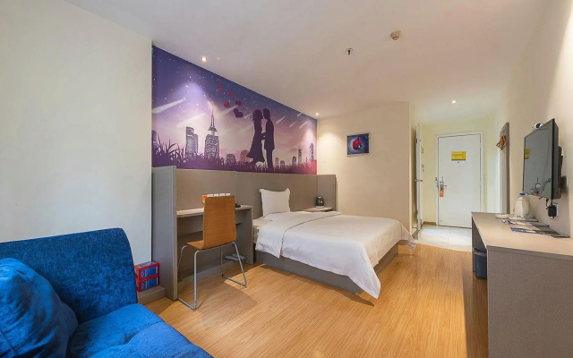 7 Days Inn Foshan Temple Baihua Squrare Branch