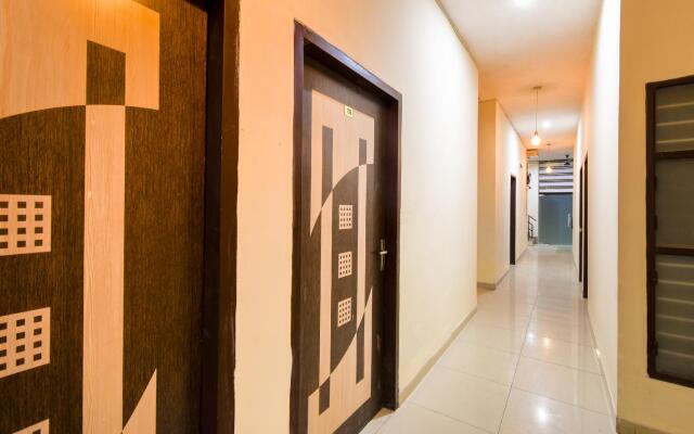 OYO 75930 Cozy Inn Rooms