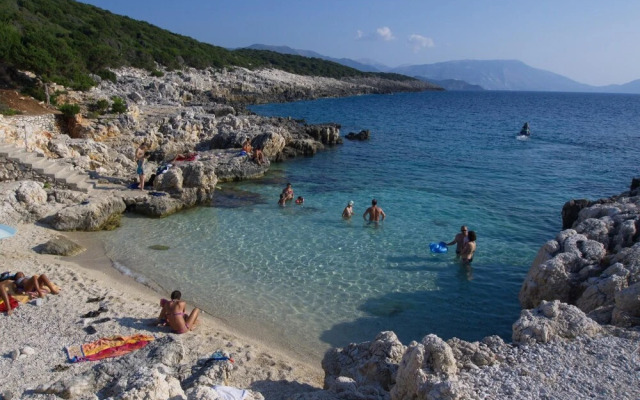 Villa Mandola Dazzling Views of Pine Trees Blue sea