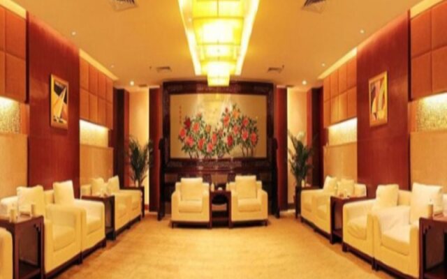Jinling Danyang Hotel