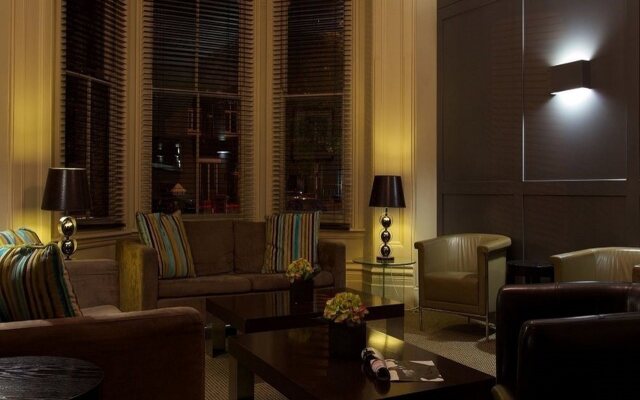 The Lodge Hotel - Putney