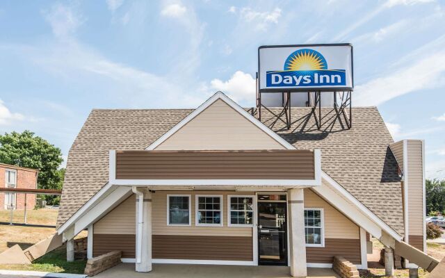 Days Inn by Wyndham Vernon