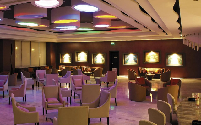 Korumar Deluxe Hotel