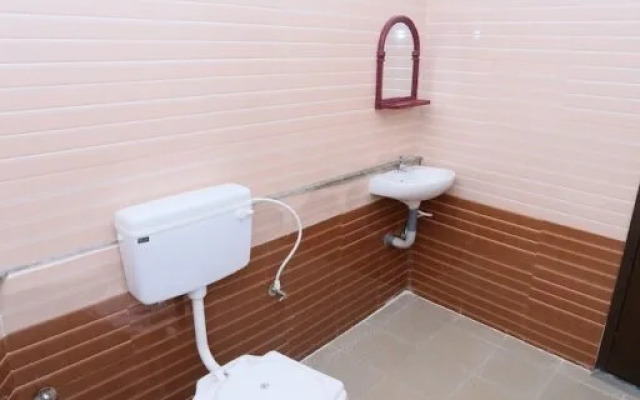 Hotel Rvee's Regency by OYO Rooms