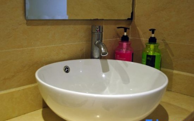 Linhai Haiyang Business Hotel – Bathroom – Taizhou