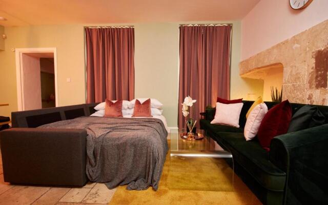 Wonderful Apartment in Bath wGarden - Sleeps 8