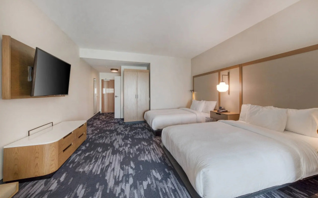 Fairfield Inn & Suites by Marriott Charlotte Belmont
