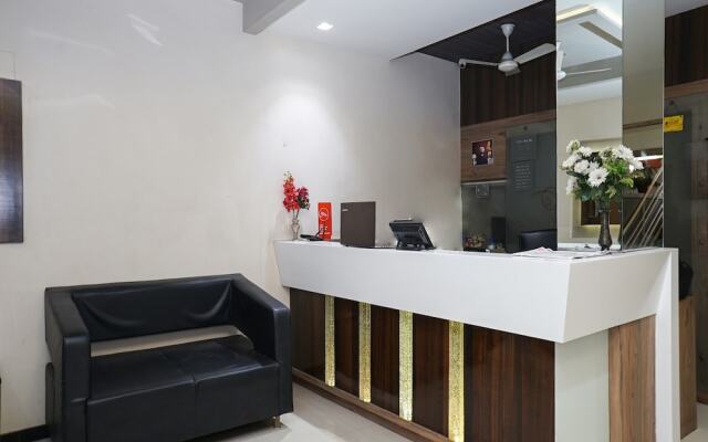 OYO 23693 Hotel Oberoi