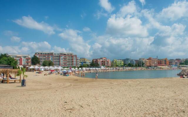 Apollon 7 Apartments