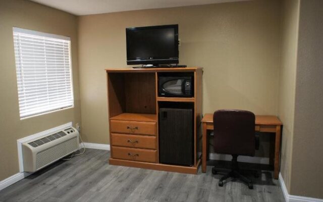 Executive Inn