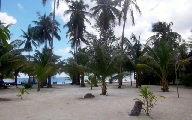 Palm Beach Bungalow Resort
