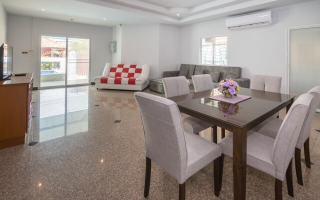 Nowhere Villa Demeter