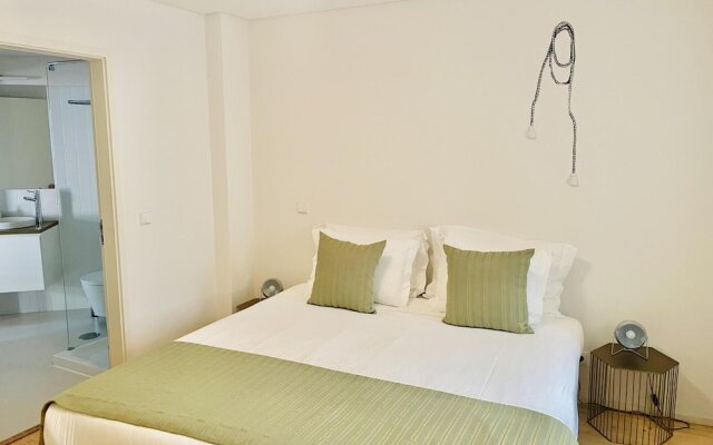 Youropo - Taipas 7 in Oporto