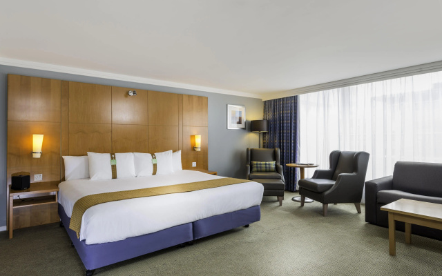 Holiday Inn Milton Keynes - Central by IHG