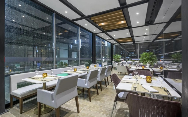 Courtyard by Marriott Bogota Airport