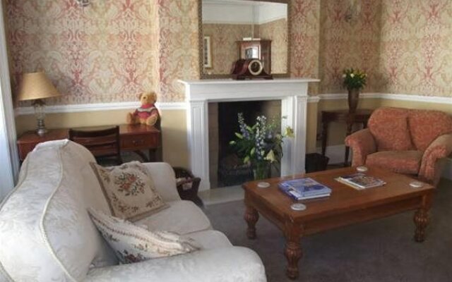 Highcroft House