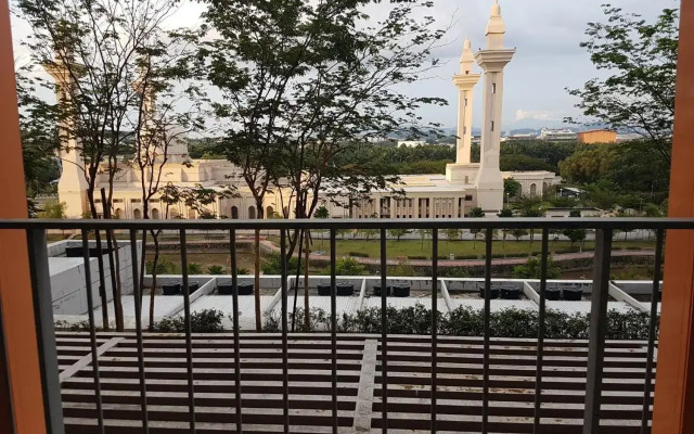 Private studio at Bukit Jelutong